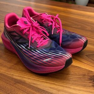 Salomon Aero Volt 2 Pink Purple Running Tennis Shoes Size 8